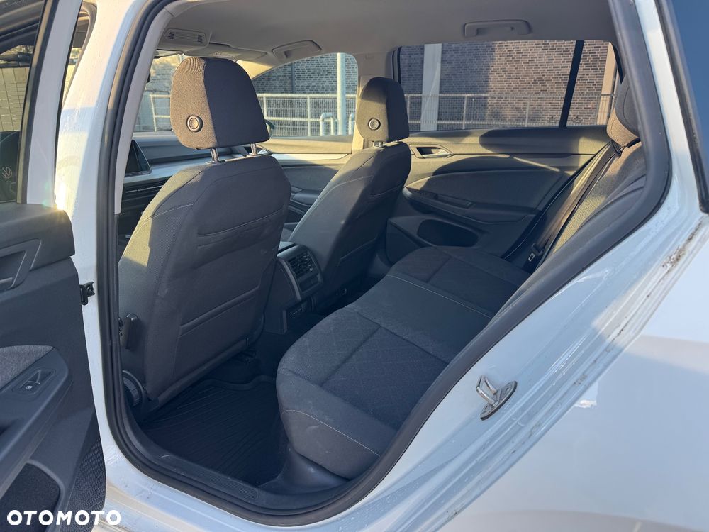 Volkswagen Golf 2.0 TDI Life - 11