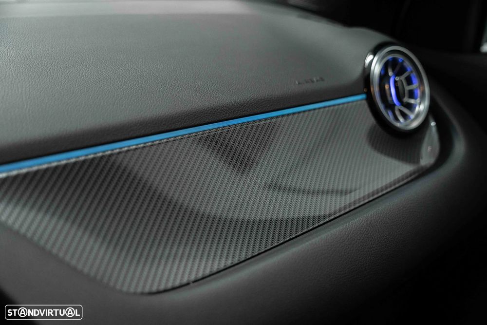 Mercedes-Benz GLA 200 d AMG Line - 23