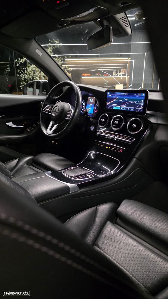 Mercedes-Benz GLC 300 e Coupe 4Matic 9G-TRONIC Avantgarde Advanced - 4