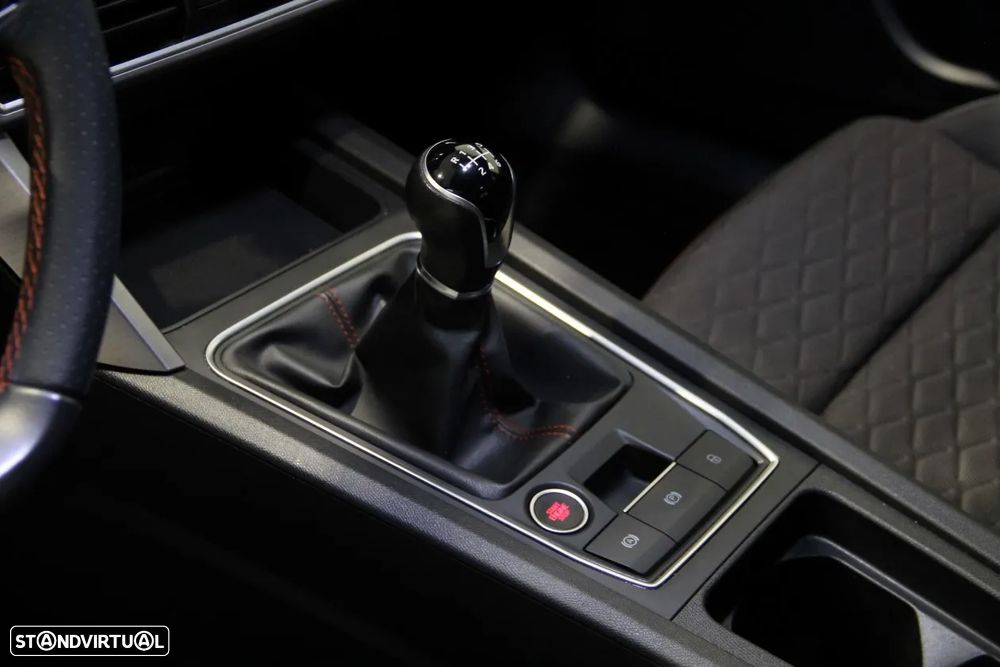 SEAT Leon 2.0 TDI FR - 27