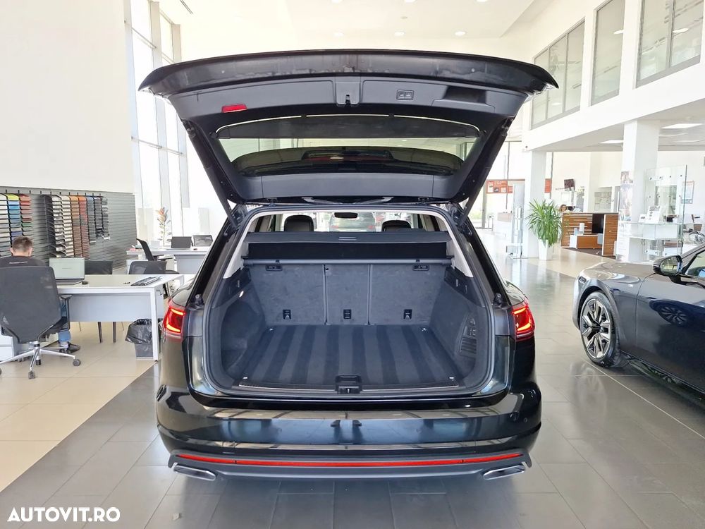 Volkswagen Touareg V6 TDI 4MOTION Elegance - 19