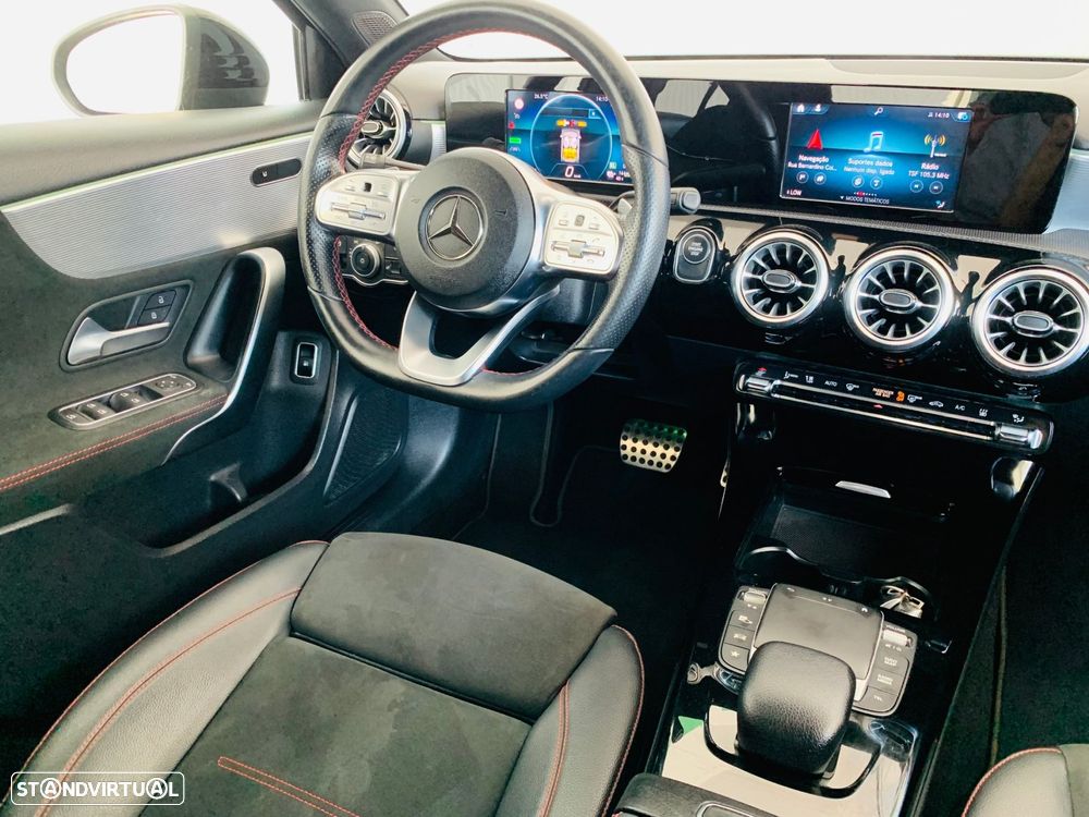 Mercedes-Benz A 250 Limousine e AMG Line - 43