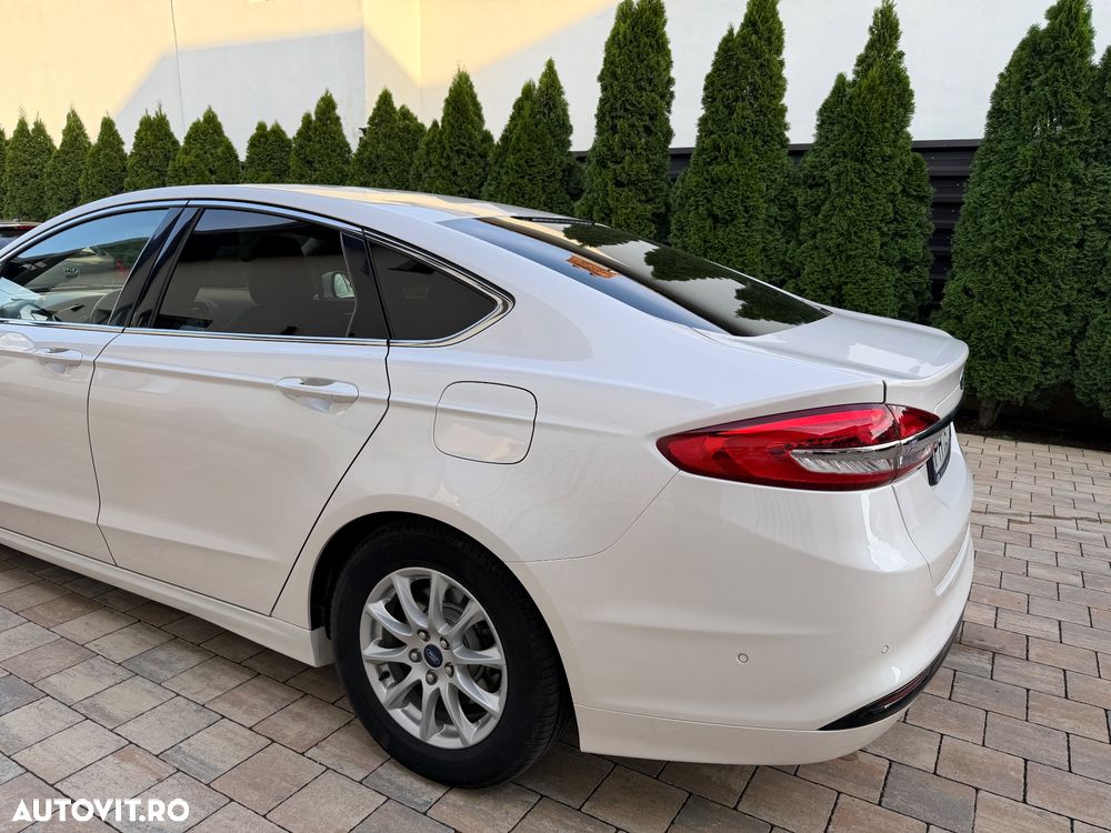 Ford Mondeo 2.0 HEV Titanium - 6