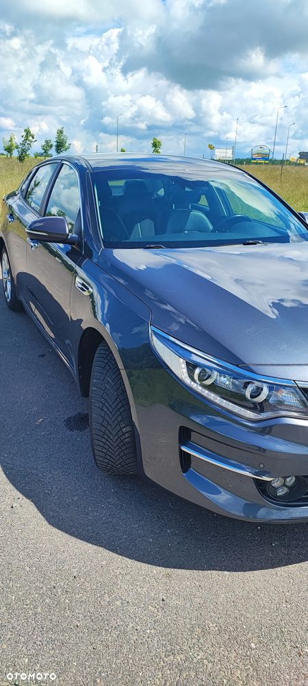 Kia Optima - 3