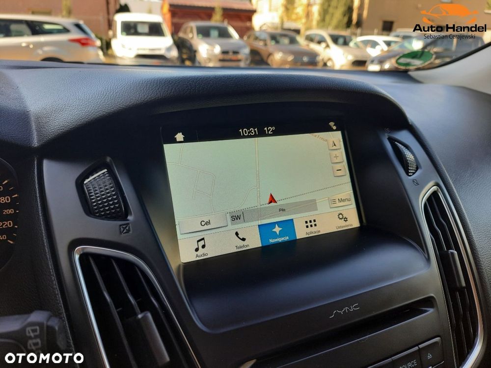 Ford Focus Turnier 1.0 EcoBoost Start-Stopp-System TITANIUM - 19