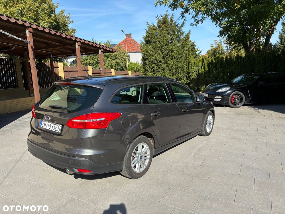 Ford Focus - 4