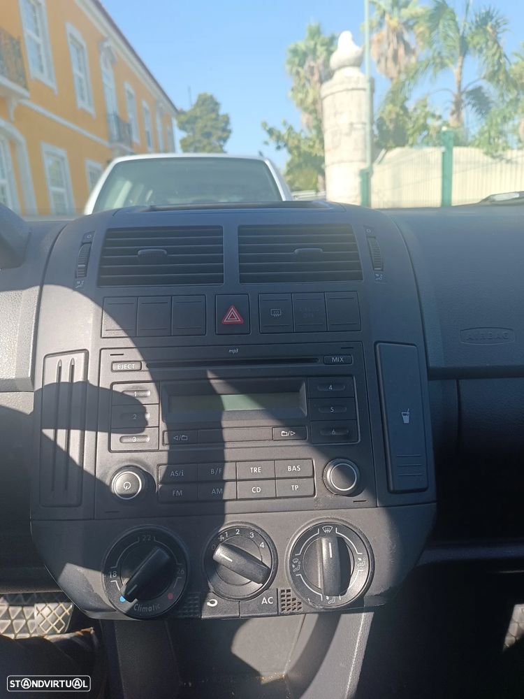 VW Polo 1.4 TDi Live+ - 4