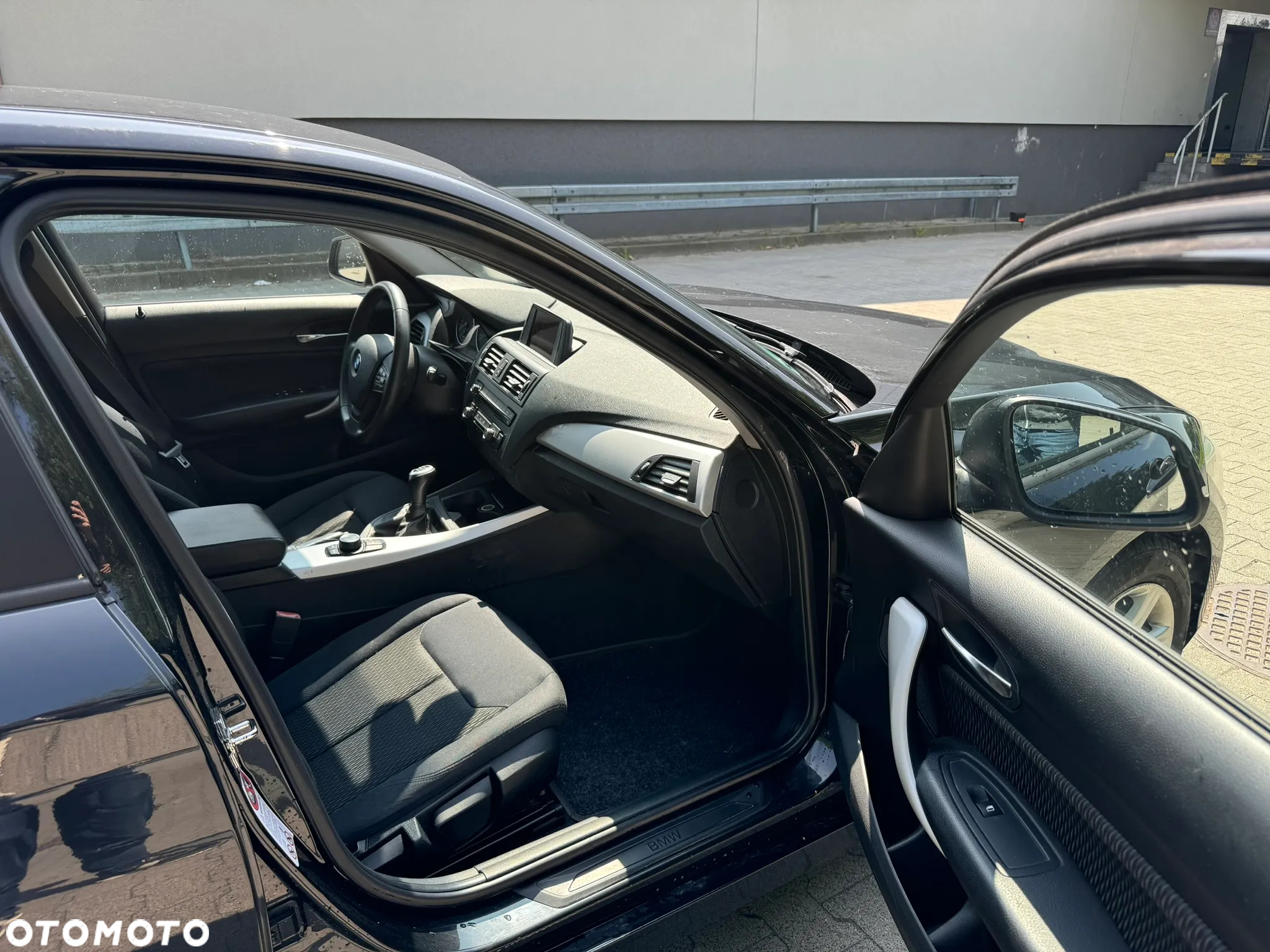 BMW Seria 1 116d - 12