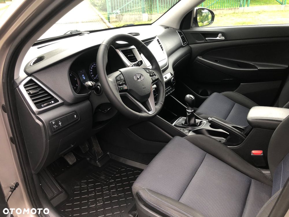 Hyundai Tucson - 13