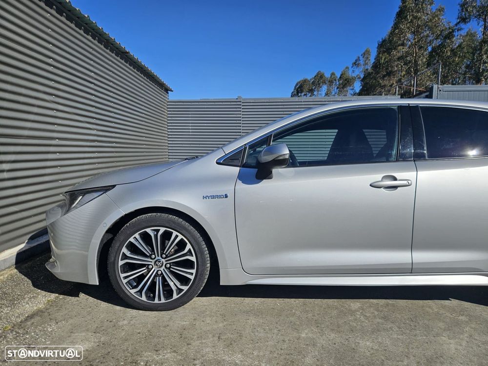 Toyota Corolla 1.8 Hybrid Exclusive - 14