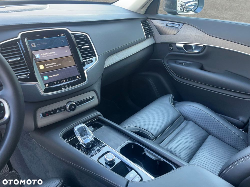 Volvo XC 90 - 11