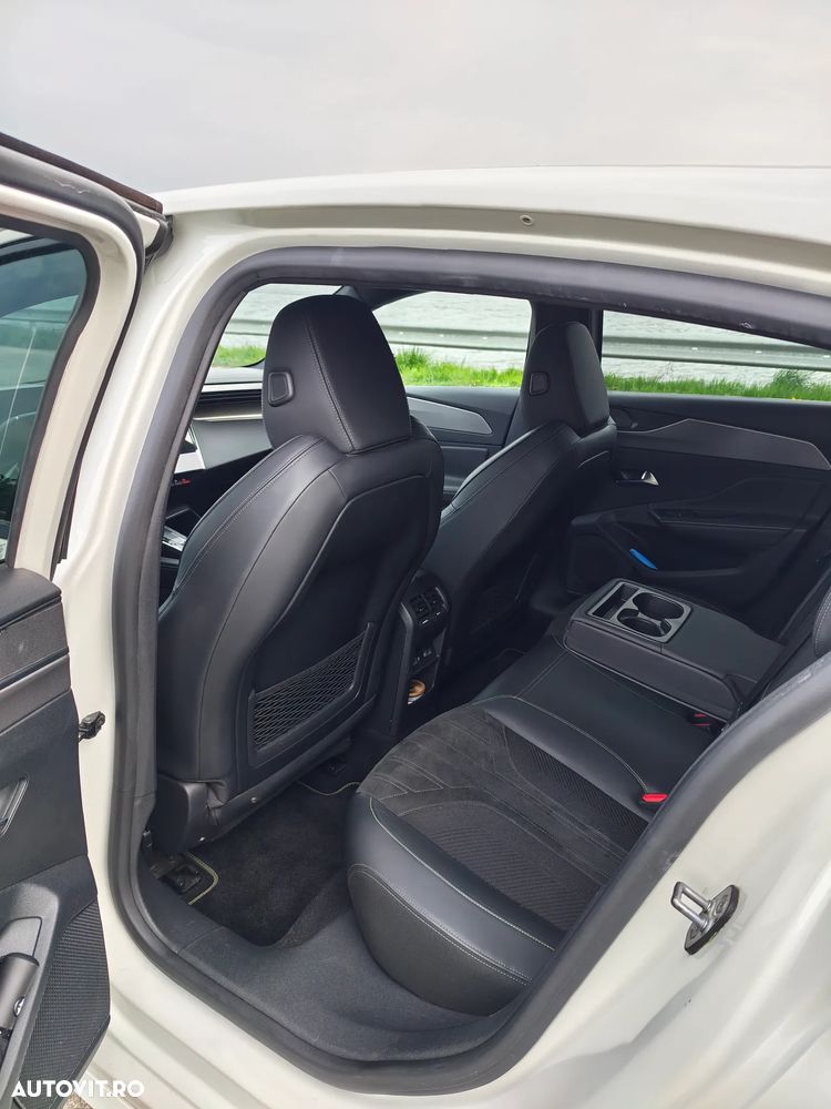 Peugeot 308 1.5L BlueHDI EAT8 GT - 10