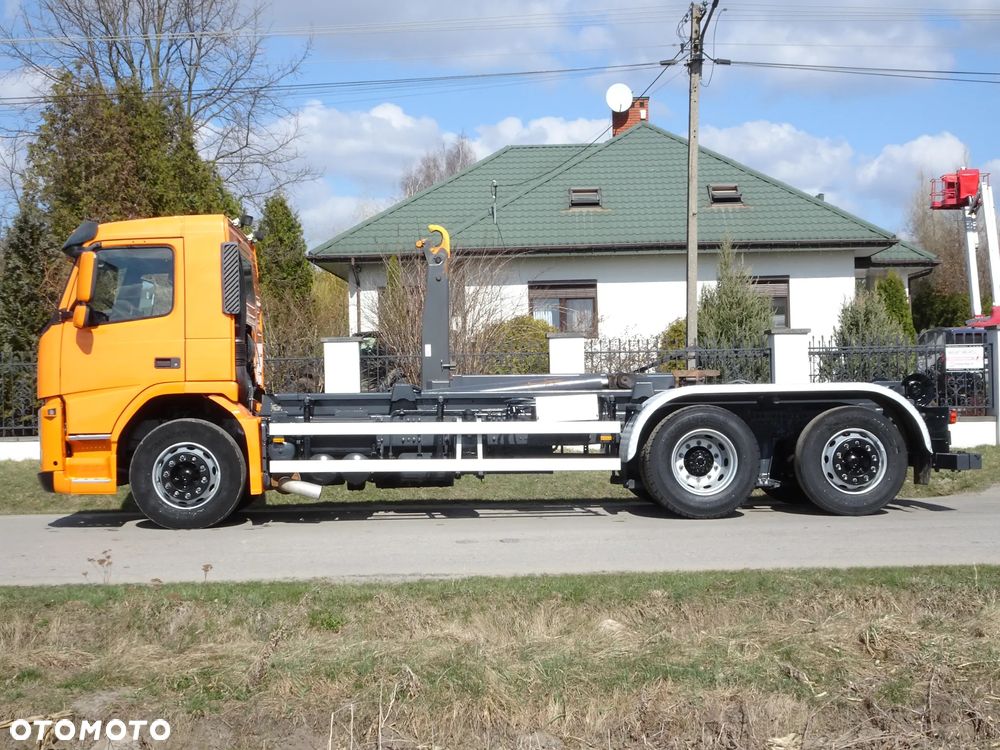 Volvo fm330 6x2 hakowiec VDL-S-21-6200 idealny oś skrętna sprowadzony z Niemiec meiller hiab - 3