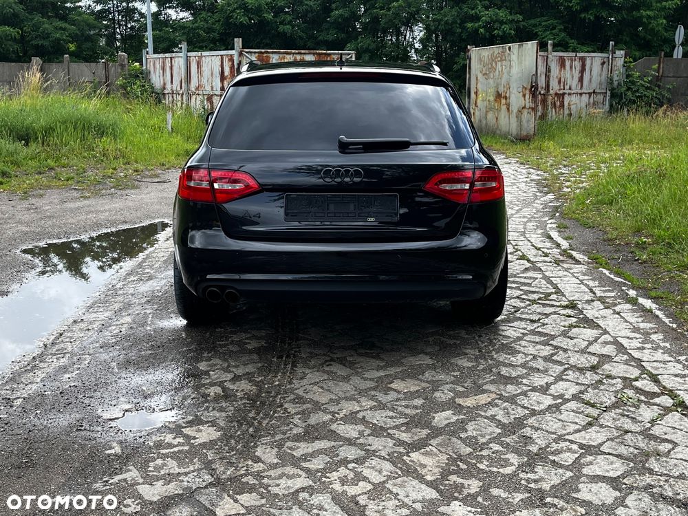 Audi A4 Avant 2.0 TDI DPF quattro Ambiente - 4