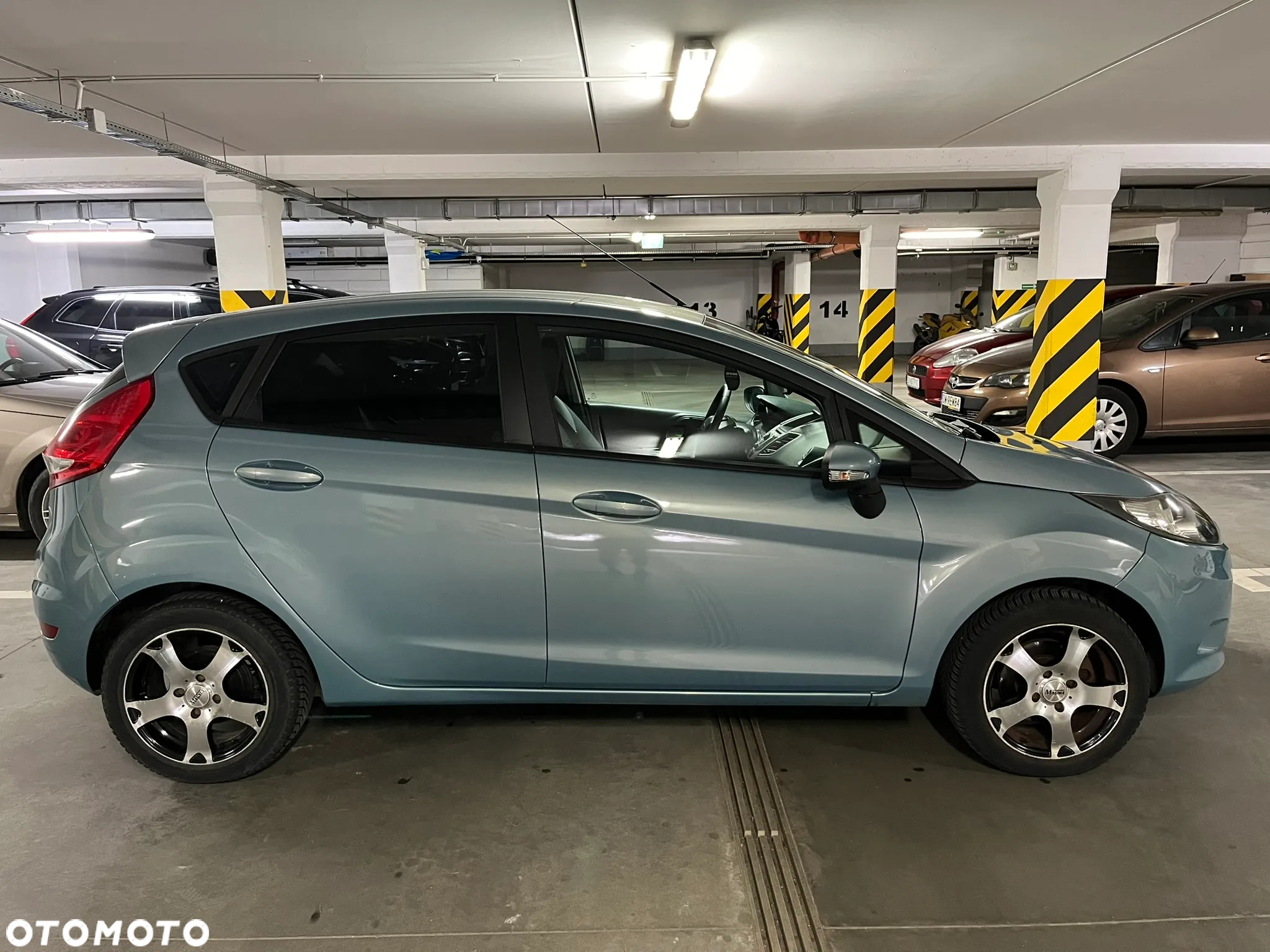 Ford Fiesta 1.25 Trend - 10