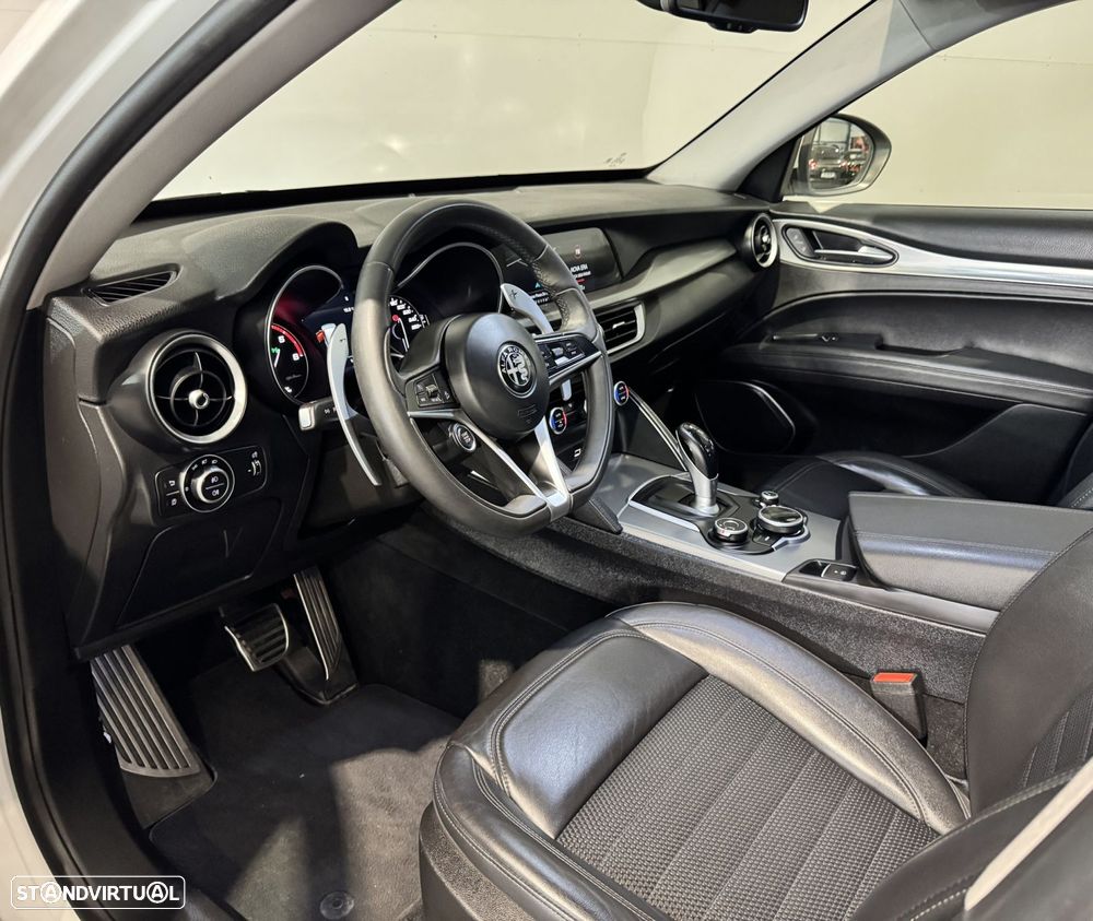 Alfa Romeo Stelvio 2.2 D Super AT8 - 44
