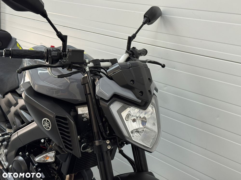 Yamaha MT - 11