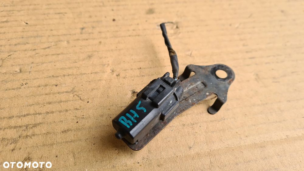 Subaru Legacy 3 BH5 czujnik temperatury zewnętrznej termometr