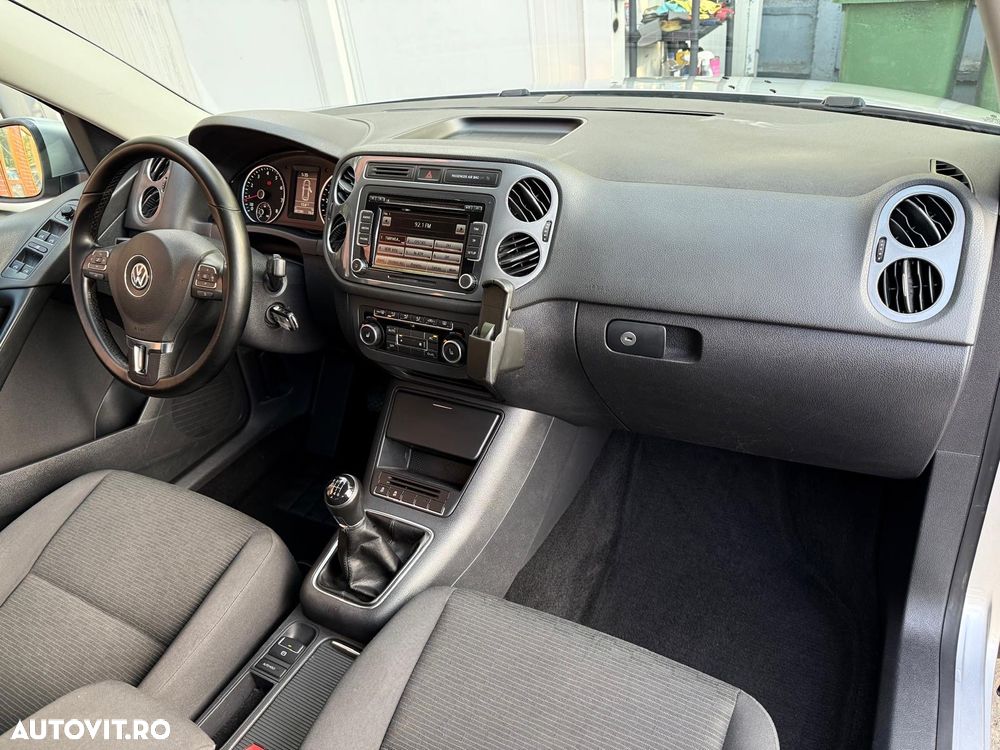 Volkswagen Tiguan 1.4 TSI BlueMotion Technology Trend & Fun - 19
