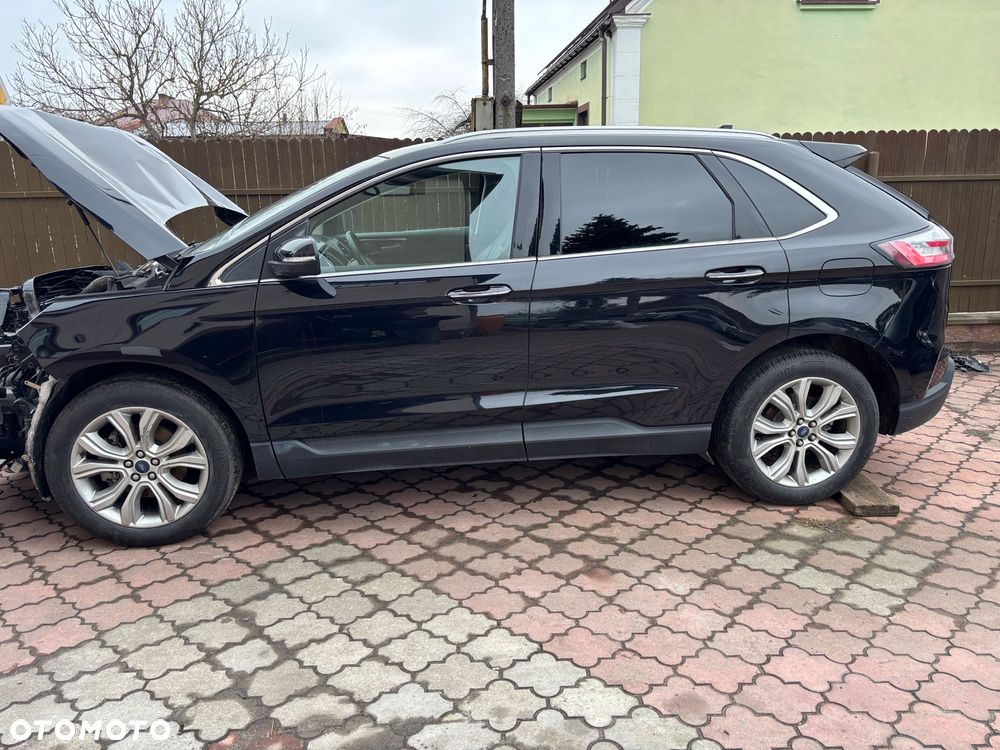 Ford Kuga 2.0 EcoBoost 4x4 Titanium - 4