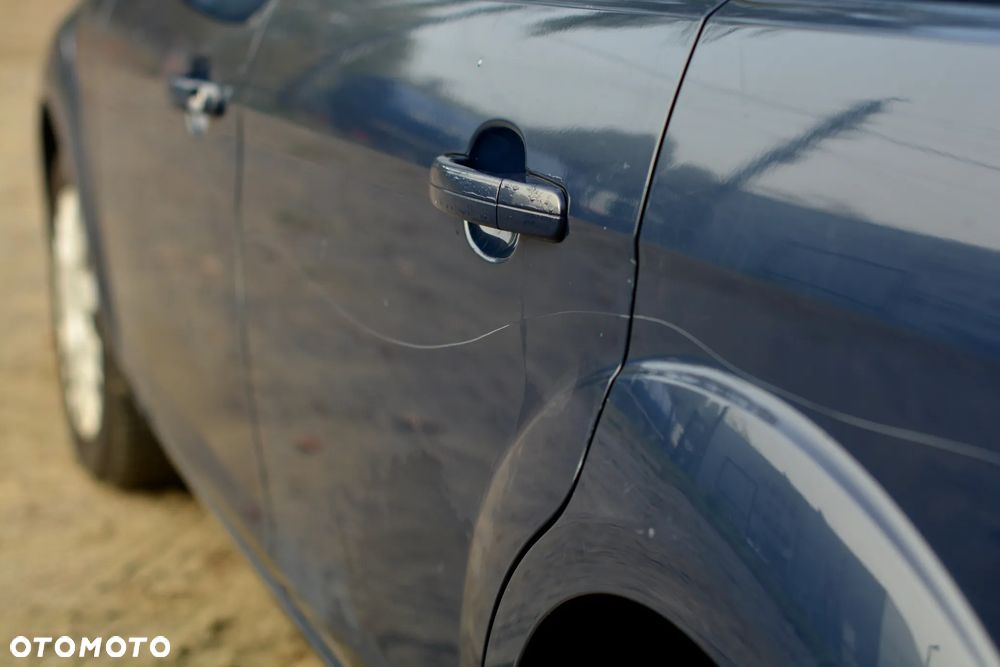 Ford Focus - 11