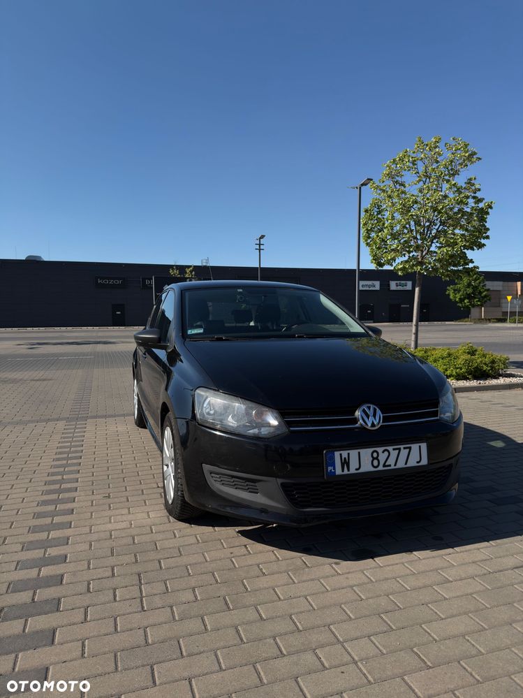 Volkswagen Polo - 2