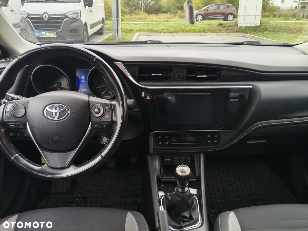 Toyota Auris 1.6 Active - 6