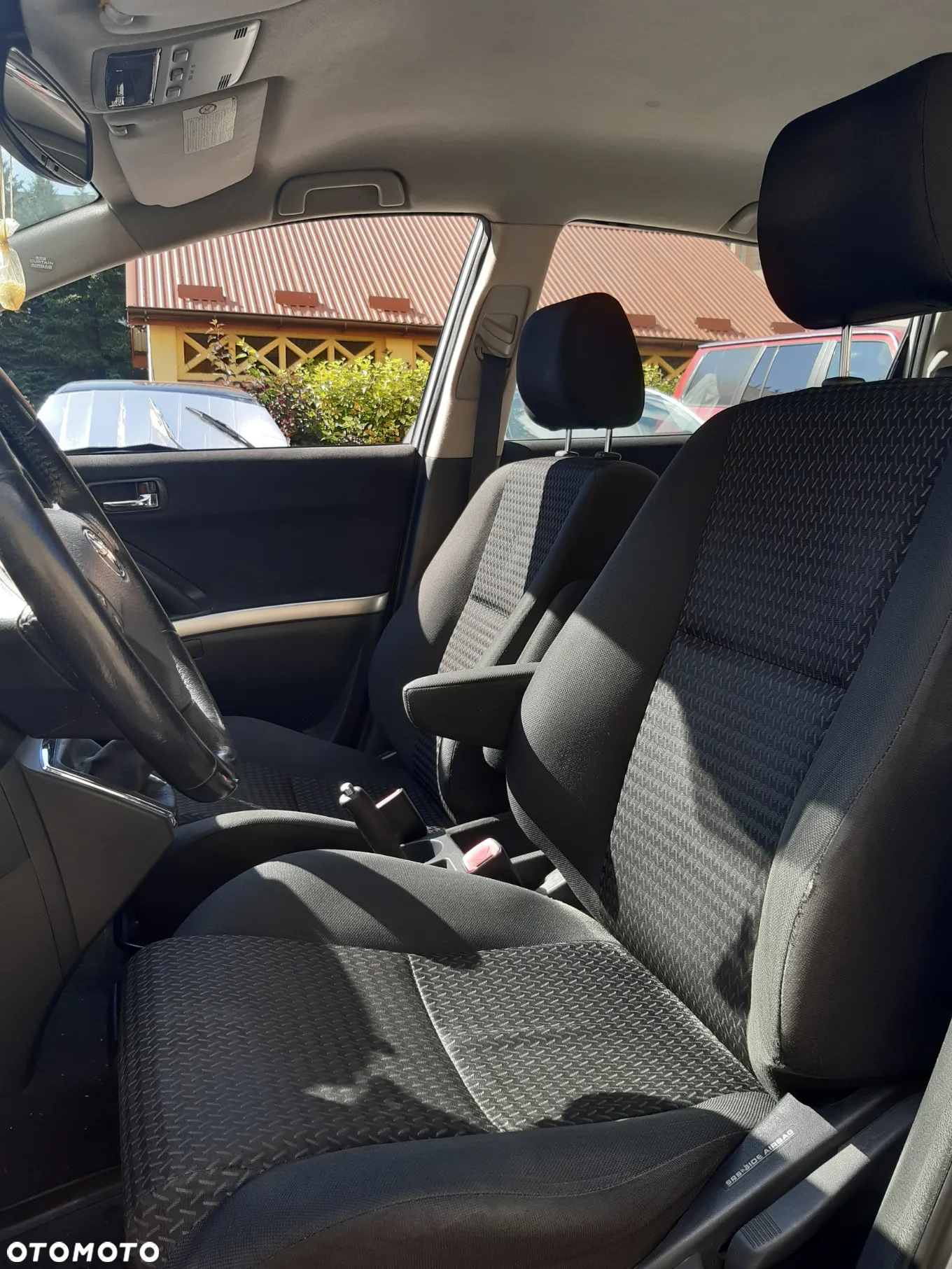 Toyota Corolla Verso 2.2 D-4D Gold - 10