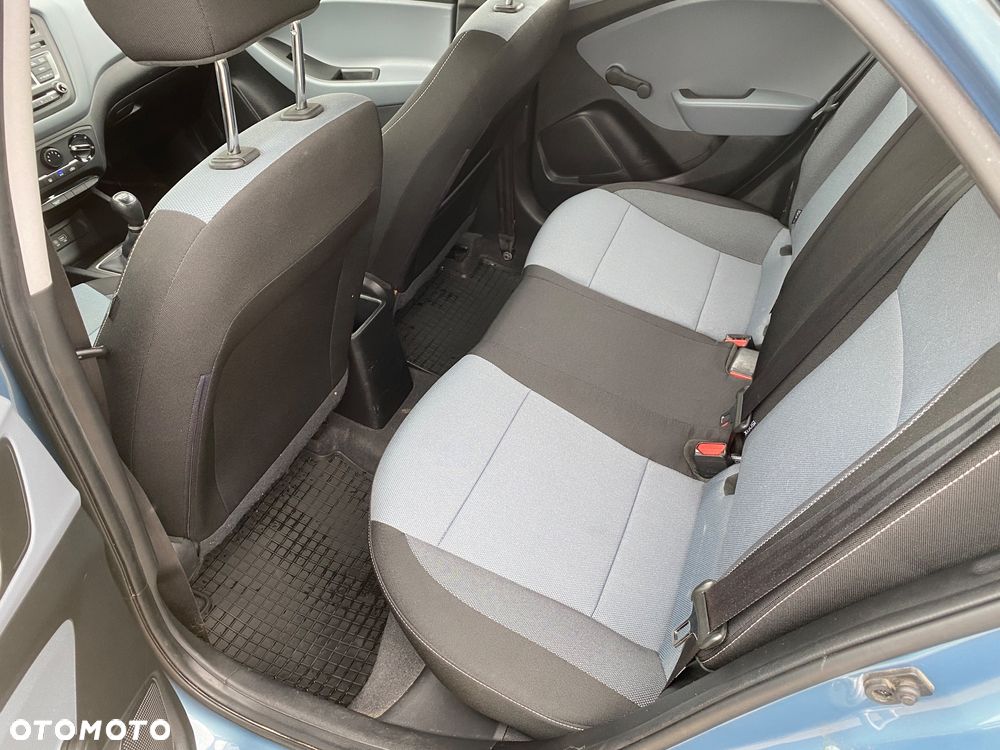 Hyundai i20 1.2 Classic Plus - 24