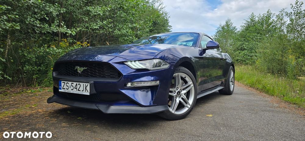 Ford Mustang - 3