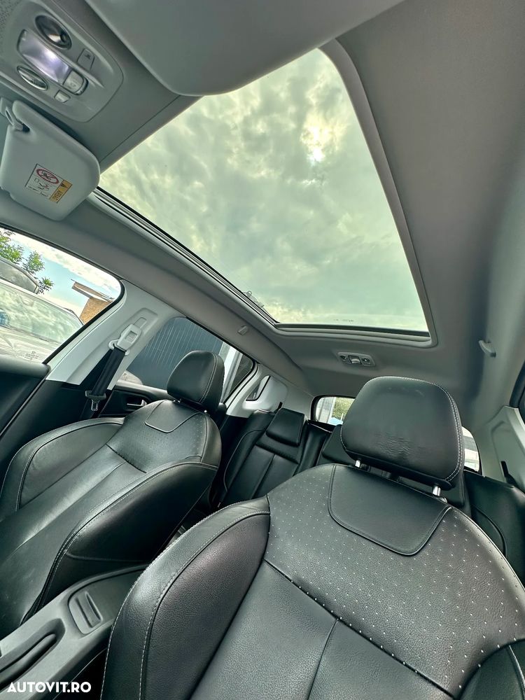 Peugeot 2008 - 30