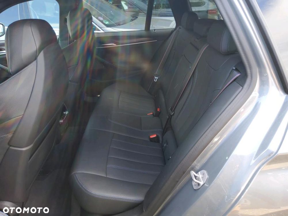 BMW Seria 5 530d xDrive mHEV M Sport sport - 17