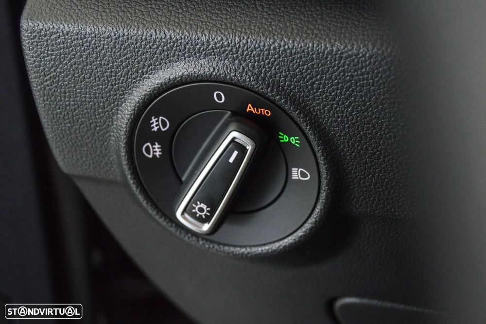 VW T-Roc 1.6 TDI Style - 28