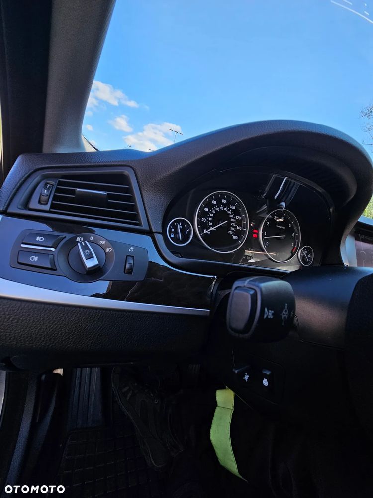 BMW Seria 5 535i Modern Line - 6