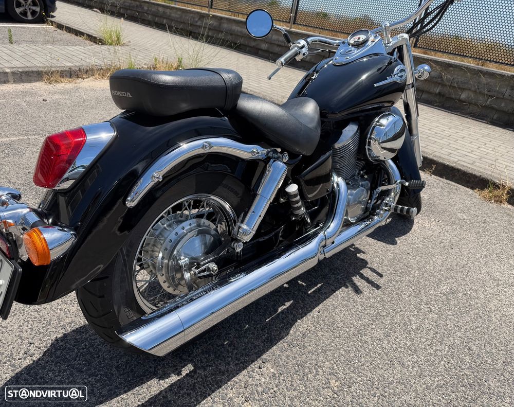 Honda Shadow 1 - 2