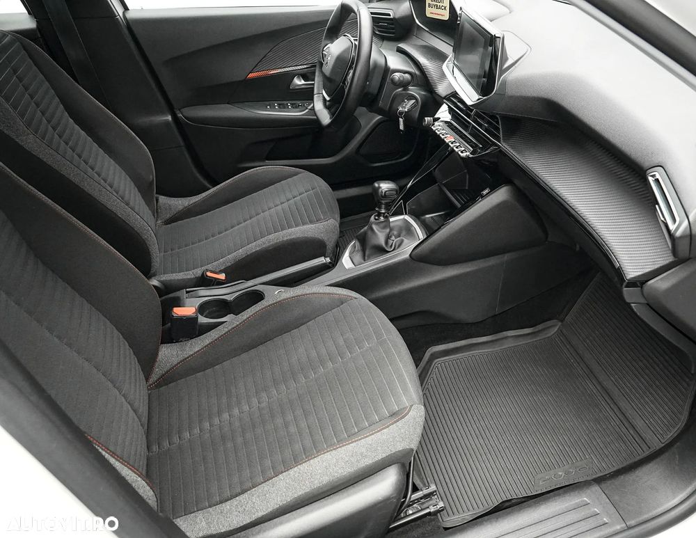 Peugeot 2008 1.5 BlueHDI BVM6 STT Allure Pack - 13