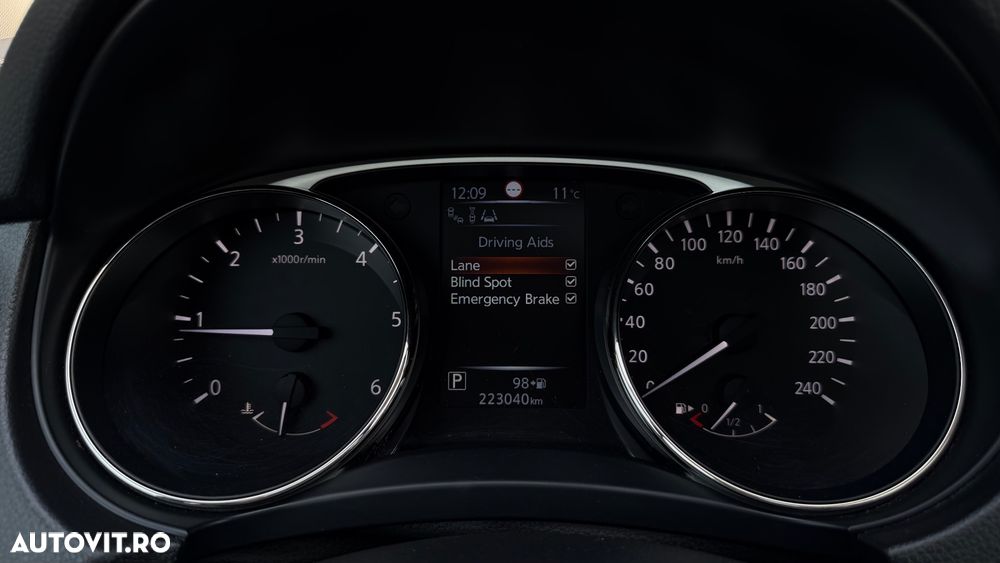 Nissan X-Trail 1.6 dCi Xtronic Tekna - 28