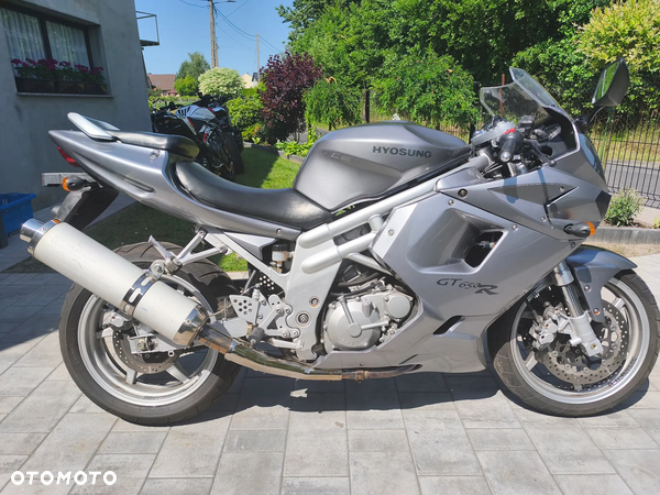 Hyosung GT