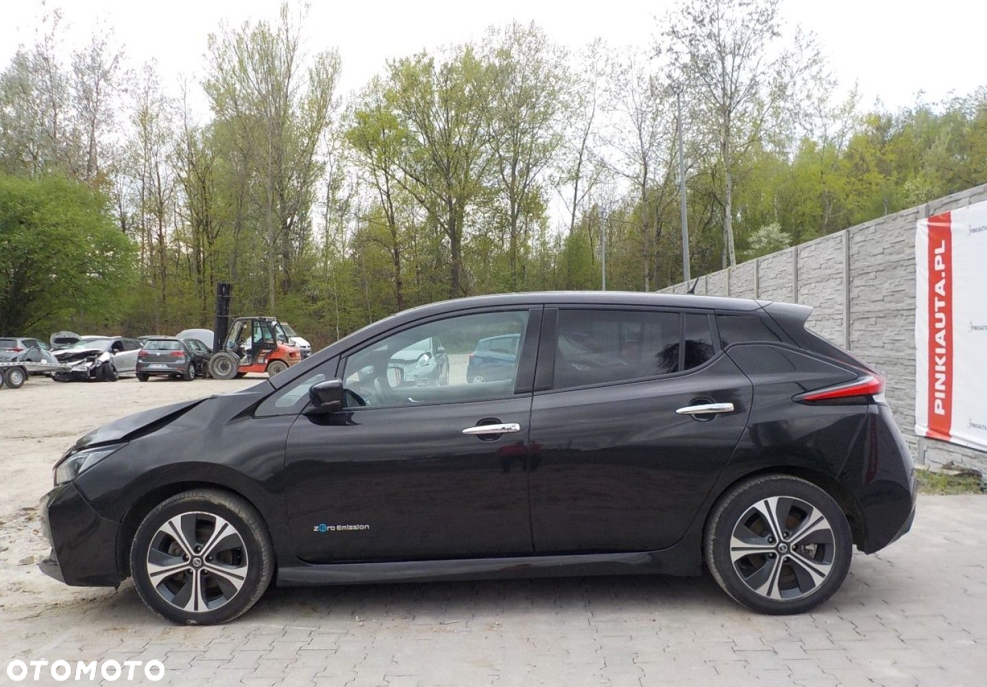 Nissan Leaf - 13