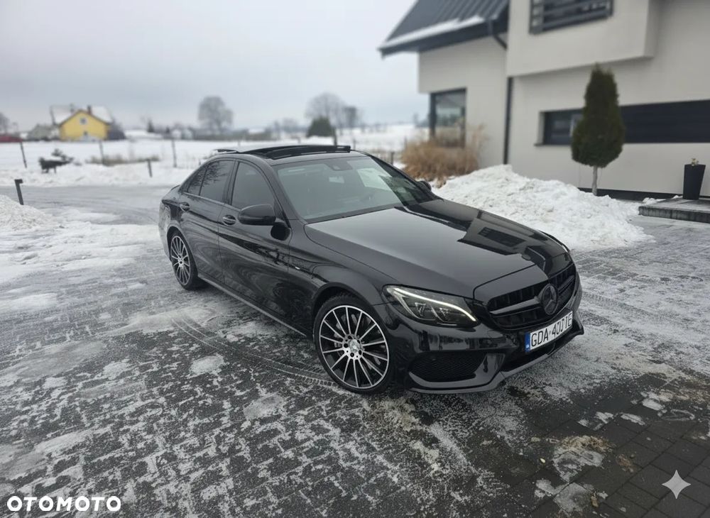 Mercedes-Benz Klasa C AMG 43 4-Matic - 40