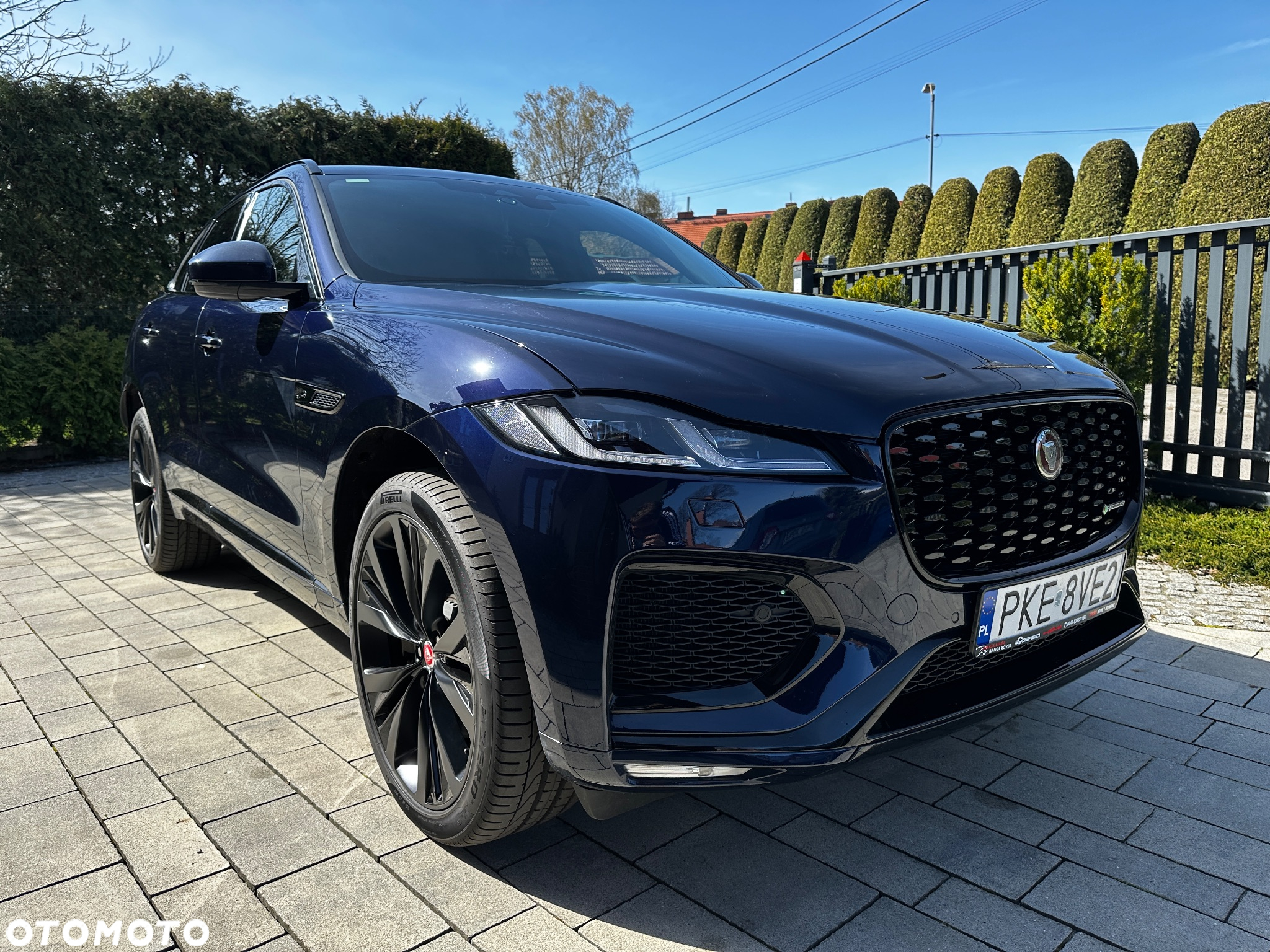 Jaguar F-Pace - 8