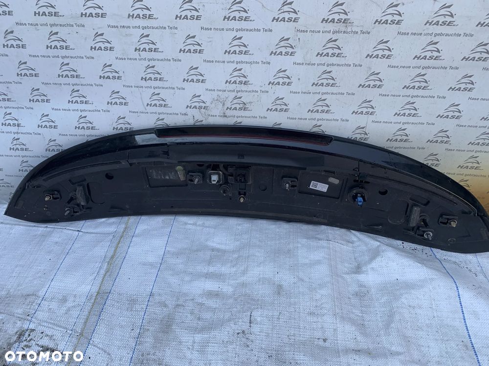 Spoiler lotka klapy 3-stop Mercedes W213 kombi a2137900800 - 3