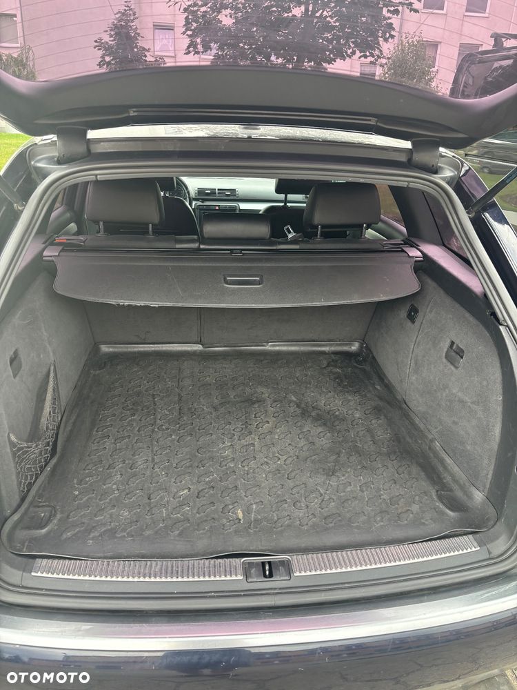 Audi A4 Avant 3.0 TDI DPF quattro - 4
