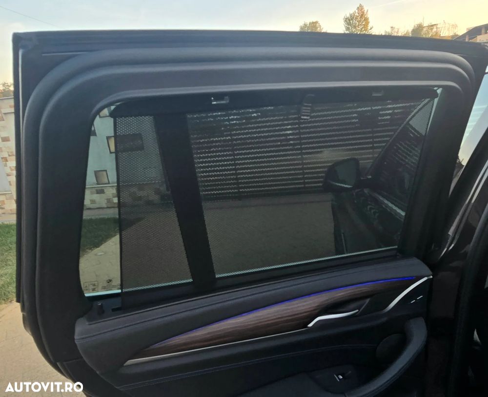 BMW X3 2020 — imagine 12