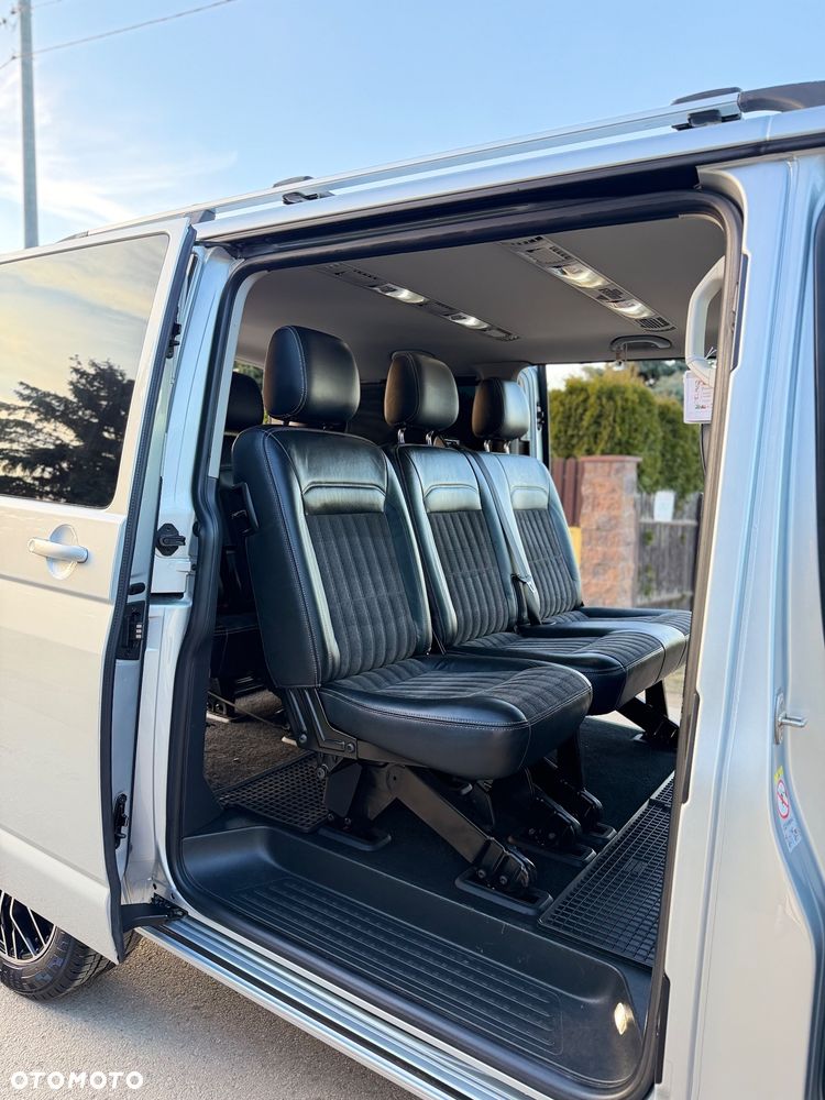 Volkswagen Caravelle - 30