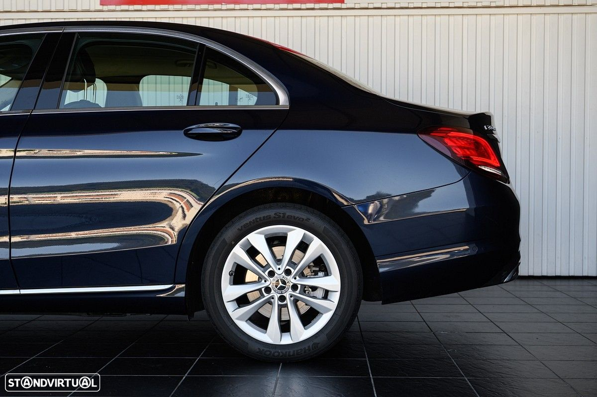Mercedes-Benz C 300 de Avantgarde - 14