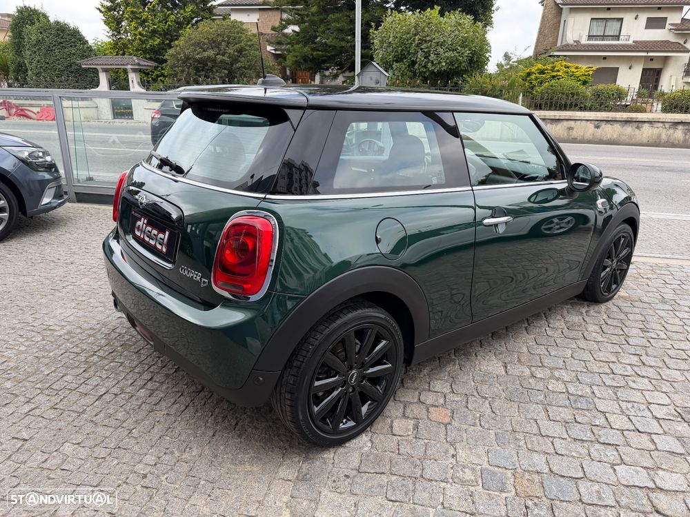 MINI 3 Portas Cooper D Auto - 9