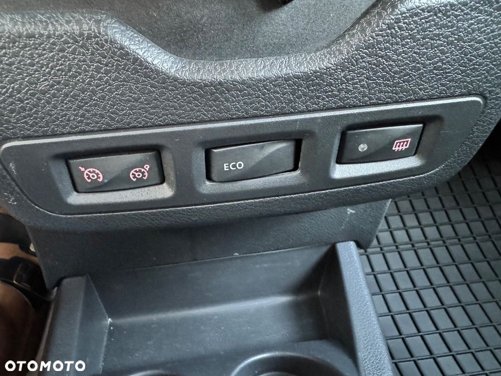 Dacia Dokker 1.6 SCe Celebration - 36