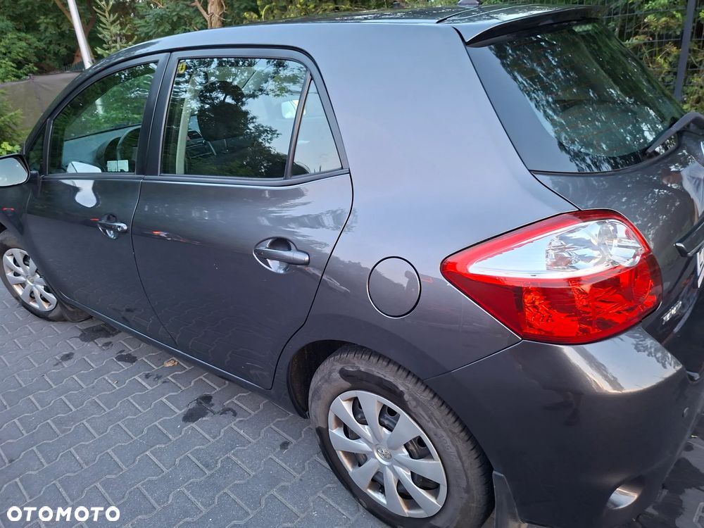 Toyota Auris 1.33 VVT-i Active - 5