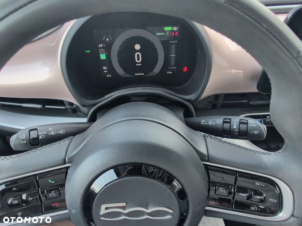 Fiat 500e - 16